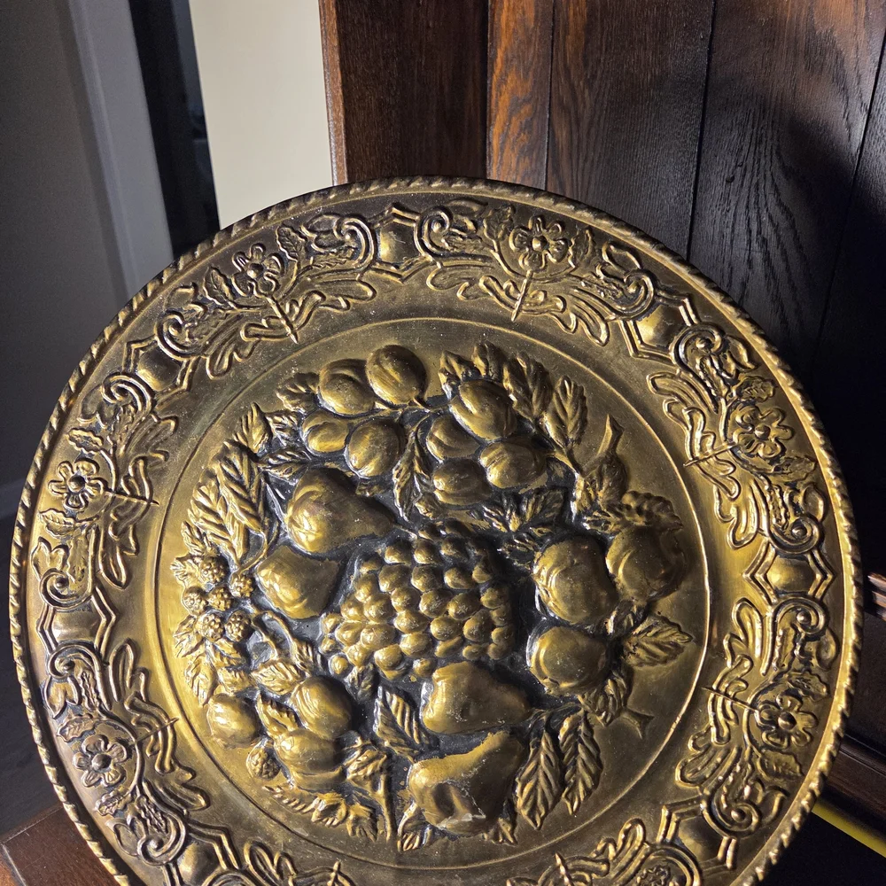 Vintage Gold Embossed Fruit Plate